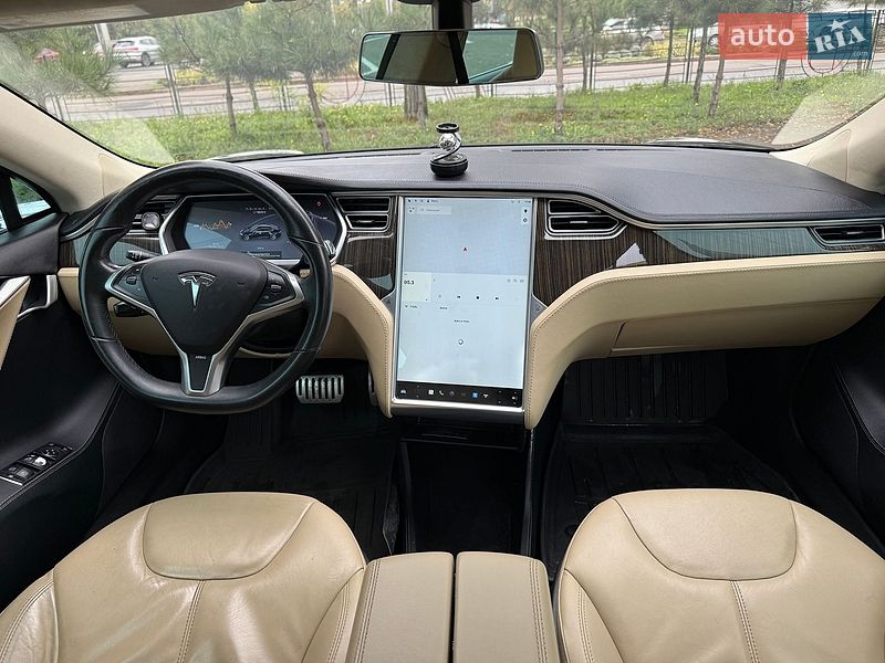 Лифтбек Tesla Model S 2013 в Одессе фото 16 Лифтбек Tesla Model S 2013 в Одессе