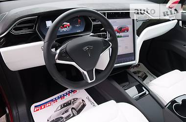 Внедорожник / Кроссовер Tesla Model X 2017 в 