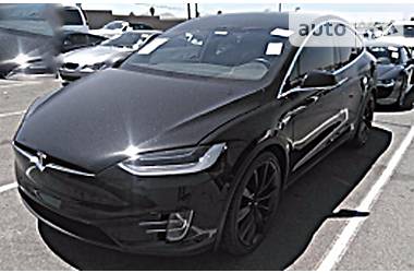 Седан Tesla Model X 2016 в Киеве