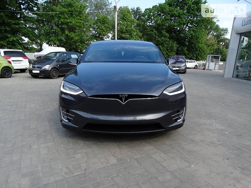 Внедорожник / Кроссовер Tesla Model X 2016 в Днепре фото 2 Внедорожник / Кроссовер Tesla Model X 2016 в Днепре