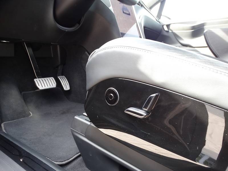 Внедорожник / Кроссовер Tesla Model X 2016 в Днепре фото 26 Внедорожник / Кроссовер Tesla Model X 2016 в Днепре