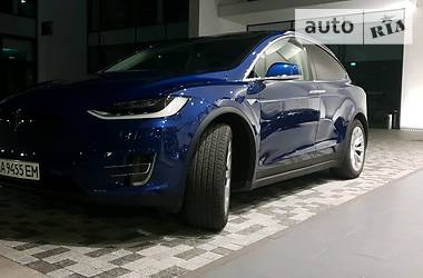 Tesla Model X 2016