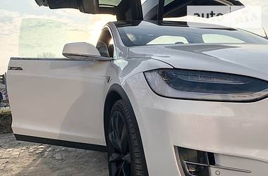 Tesla Model X 2016