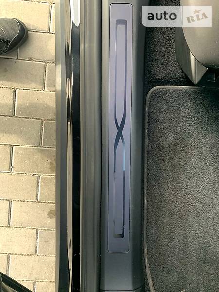 Позашляховик / Кросовер Tesla Model X 2018 в Києві фото 35 Позашляховик / Кросовер Tesla Model X 2018 в Києві