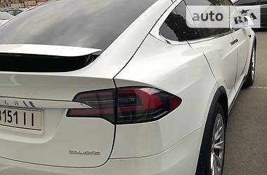 Внедорожник / Кроссовер Tesla Model X 2018 в Киеве