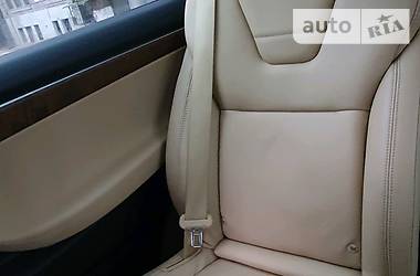 Позашляховик / Кросовер Tesla Model X 2017 в 