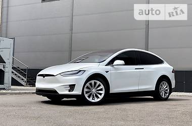 Tesla Model X 2016