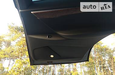 Позашляховик / Кросовер Tesla Model X 2017 в 