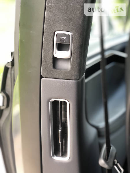 Позашляховик / Кросовер Tesla Model X 2016 в Хмельницькому