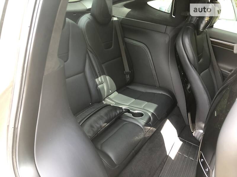Внедорожник / Кроссовер Tesla Model X 2016 в Одессе
