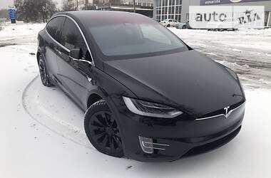 Tesla Model X 2017