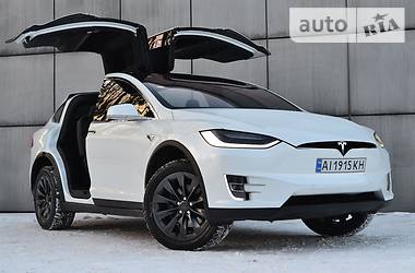 Tesla Model X 2017