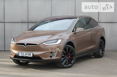 Tesla Model X 2016