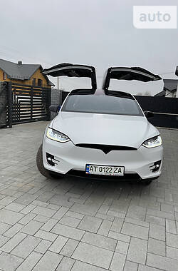 Хэтчбек Tesla Model X 2017 в Коломые