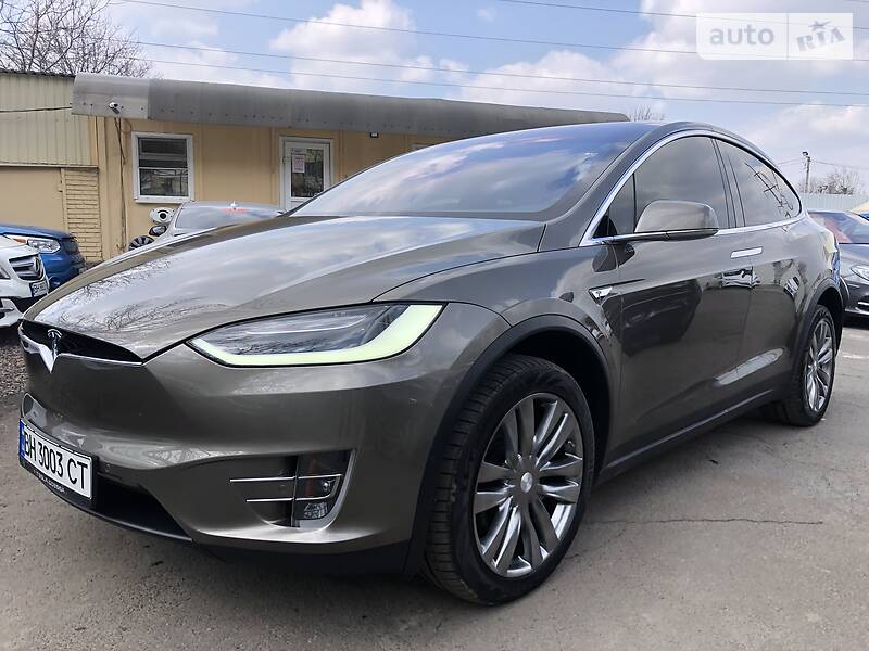 Внедорожник / Кроссовер Tesla Model X 2016 в Одессе