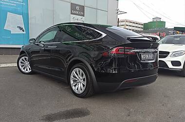Позашляховик / Кросовер Tesla Model X 2020 в Києві