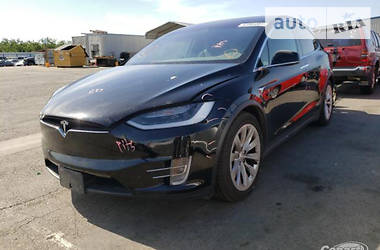 Tesla Model X 2018