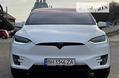 Внедорожник / Кроссовер Tesla Model X 2020 в 