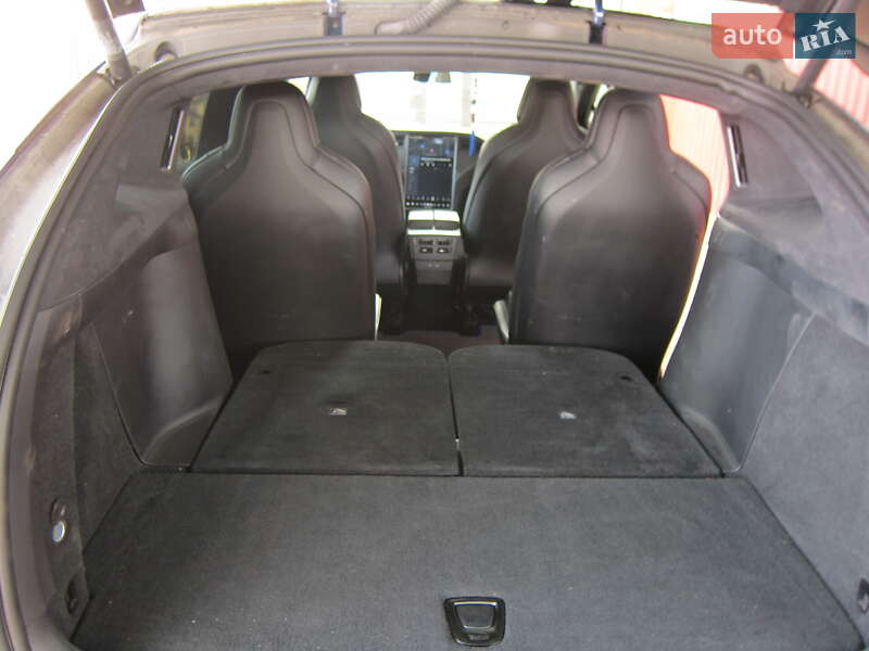 Внедорожник / Кроссовер Tesla Model X 2018 в Херсоне фото 5 Внедорожник / Кроссовер Tesla Model X 2018 в Херсоне