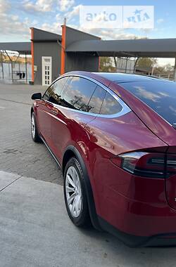 Внедорожник / Кроссовер Tesla Model X 2018 в Черновцах