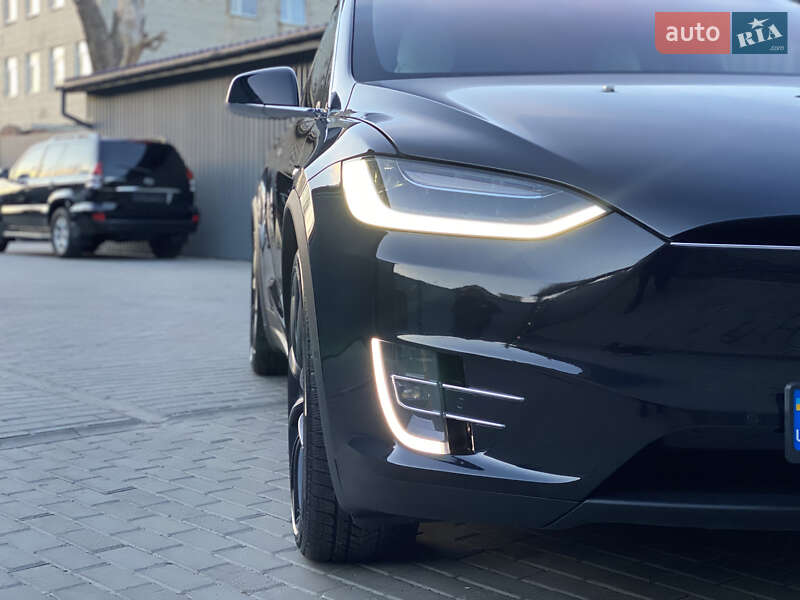 Внедорожник / Кроссовер Tesla Model X 2018 в Харькове