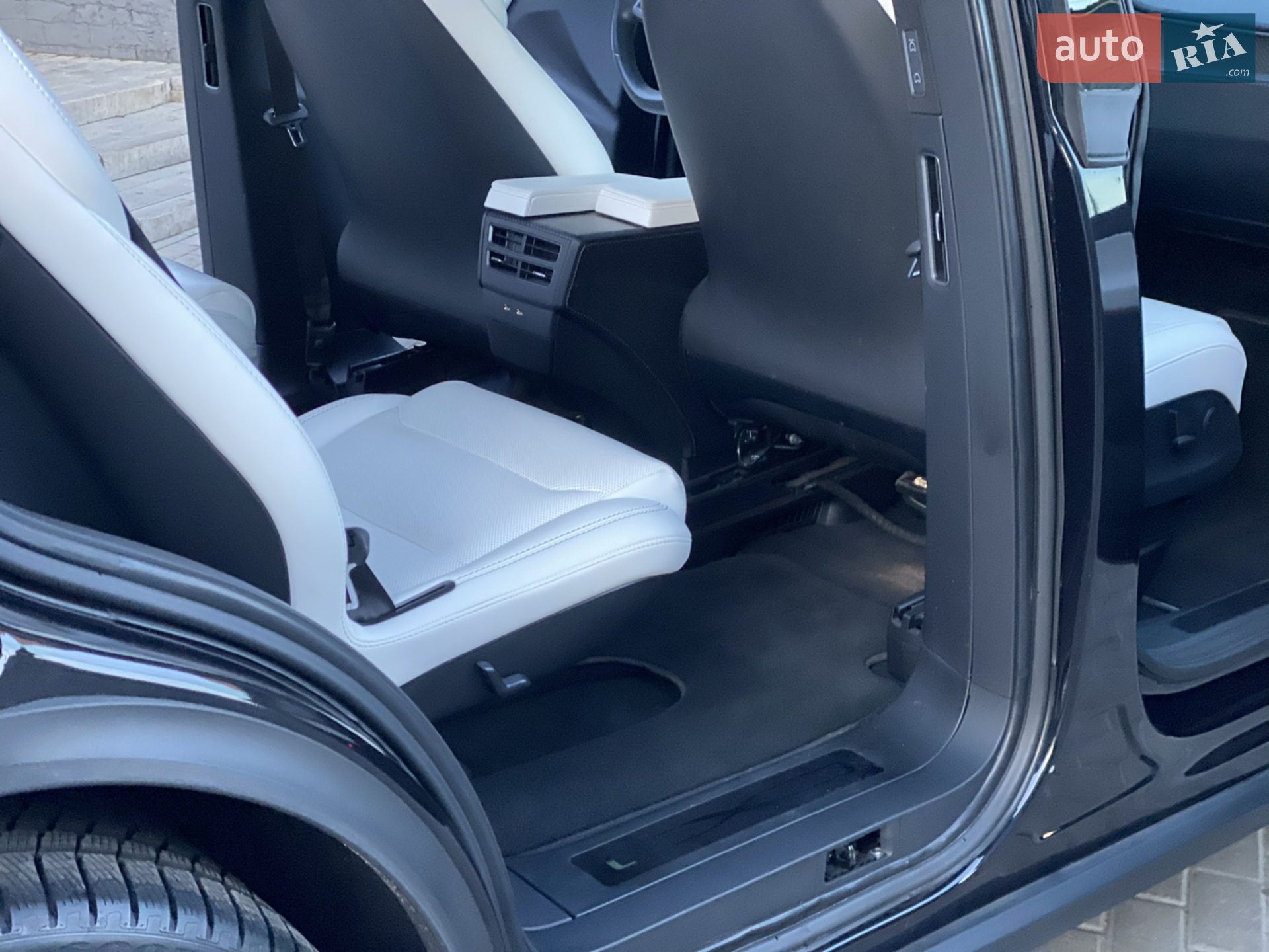 2018 Tesla Model X - мініатюра 23