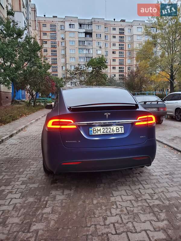 Позашляховик / Кросовер Tesla Model X 2018 в Сумах