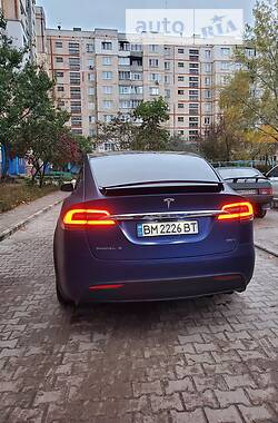 Позашляховик / Кросовер Tesla Model X 2018 в Сумах