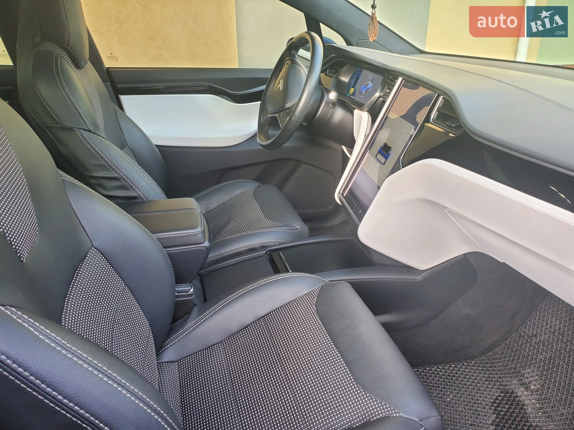 2018 Tesla Model X - мініатюра 25
