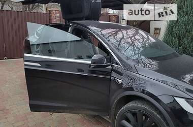 Внедорожник / Кроссовер Tesla Model X 2016 в 