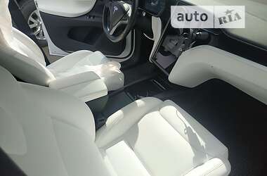 Внедорожник / Кроссовер Tesla Model X 2019 в 