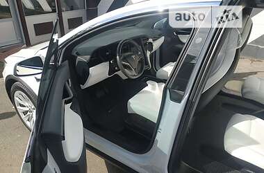 Внедорожник / Кроссовер Tesla Model X 2019 в 