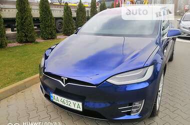 Внедорожник / Кроссовер Tesla Model X 2017 в Киеве