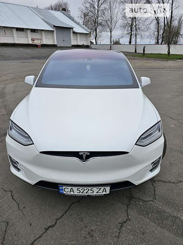 Внедорожник / Кроссовер Tesla Model X 2016 в Львове