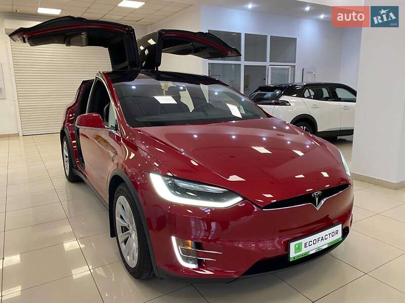 Позашляховик / Кросовер Tesla Model X 2016 в Одесі