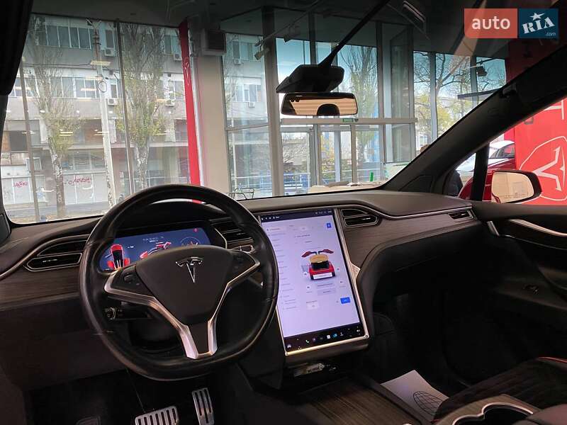 Позашляховик / Кросовер Tesla Model X 2016 в Одесі