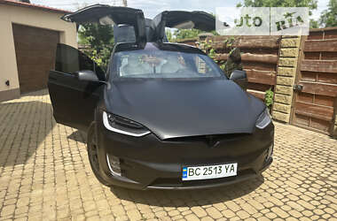 Позашляховик / Кросовер Tesla Model X 2018 в Рівному