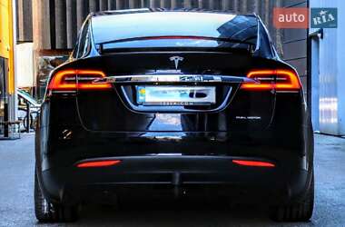 Внедорожник / Кроссовер Tesla Model X 2019 в 