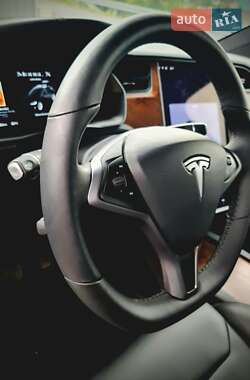 Внедорожник / Кроссовер Tesla Model X 2019 в 