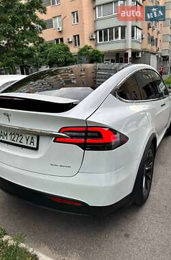 Внедорожник / Кроссовер Tesla Model X 2020 в 