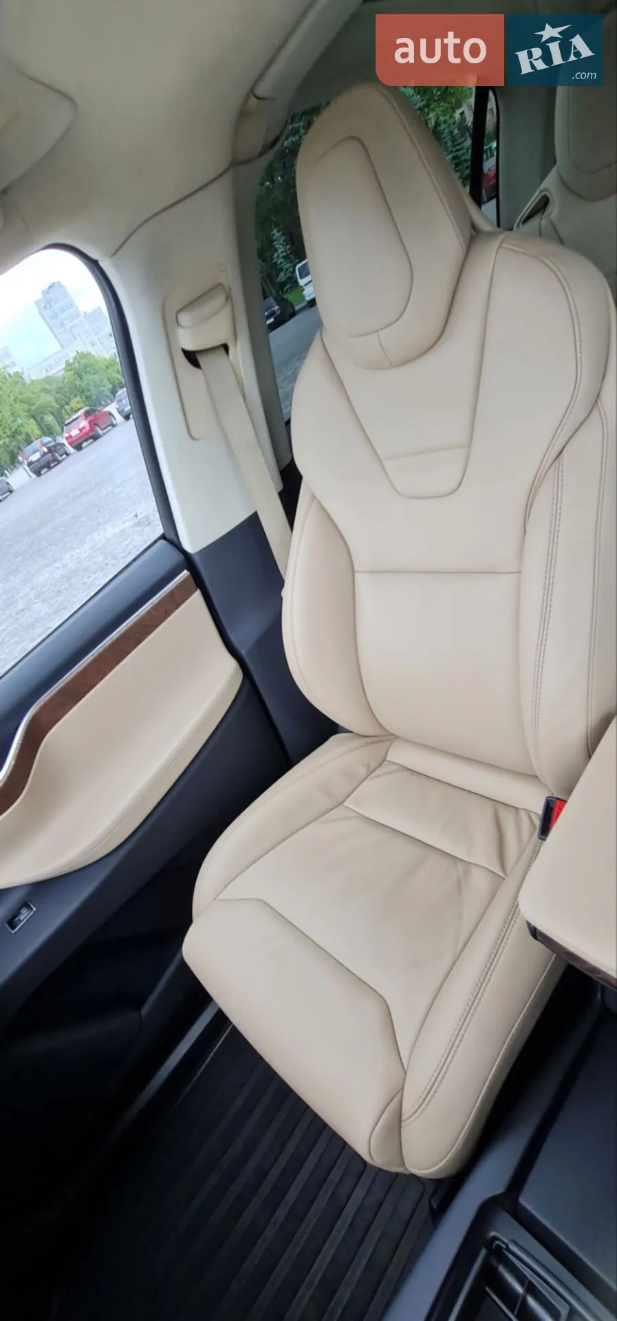 2017 Tesla Model X - мініатюра 28