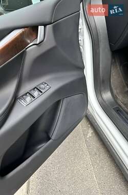 Внедорожник / Кроссовер Tesla Model X 2020 в 