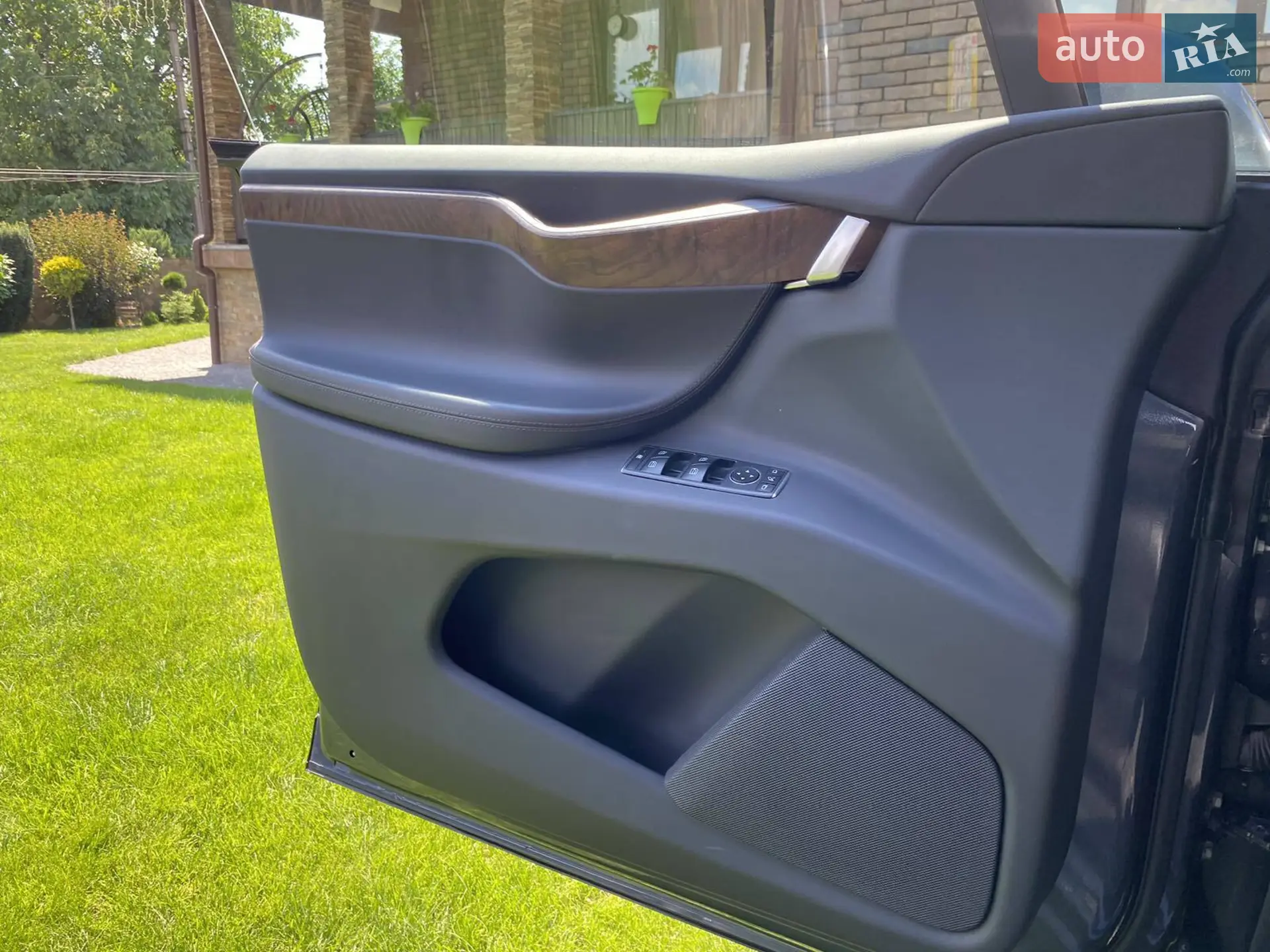 2019 Tesla Model X - мініатюра 11