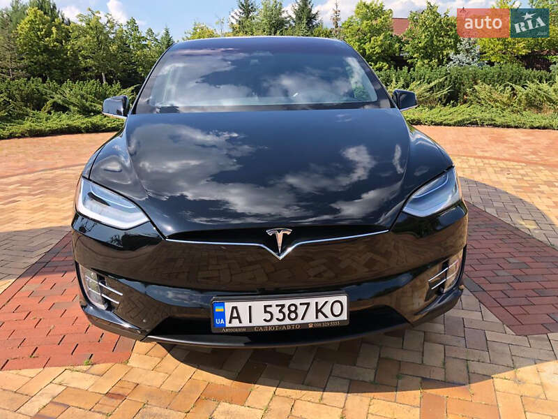 Внедорожник / Кроссовер Tesla Model X 2020 в Киеве