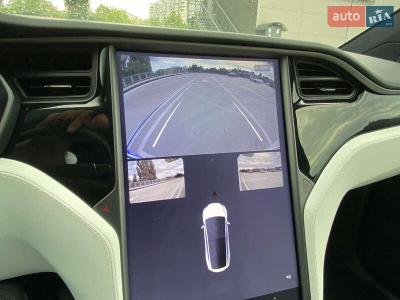 Внедорожник / Кроссовер Tesla Model X 2020 в Киеве