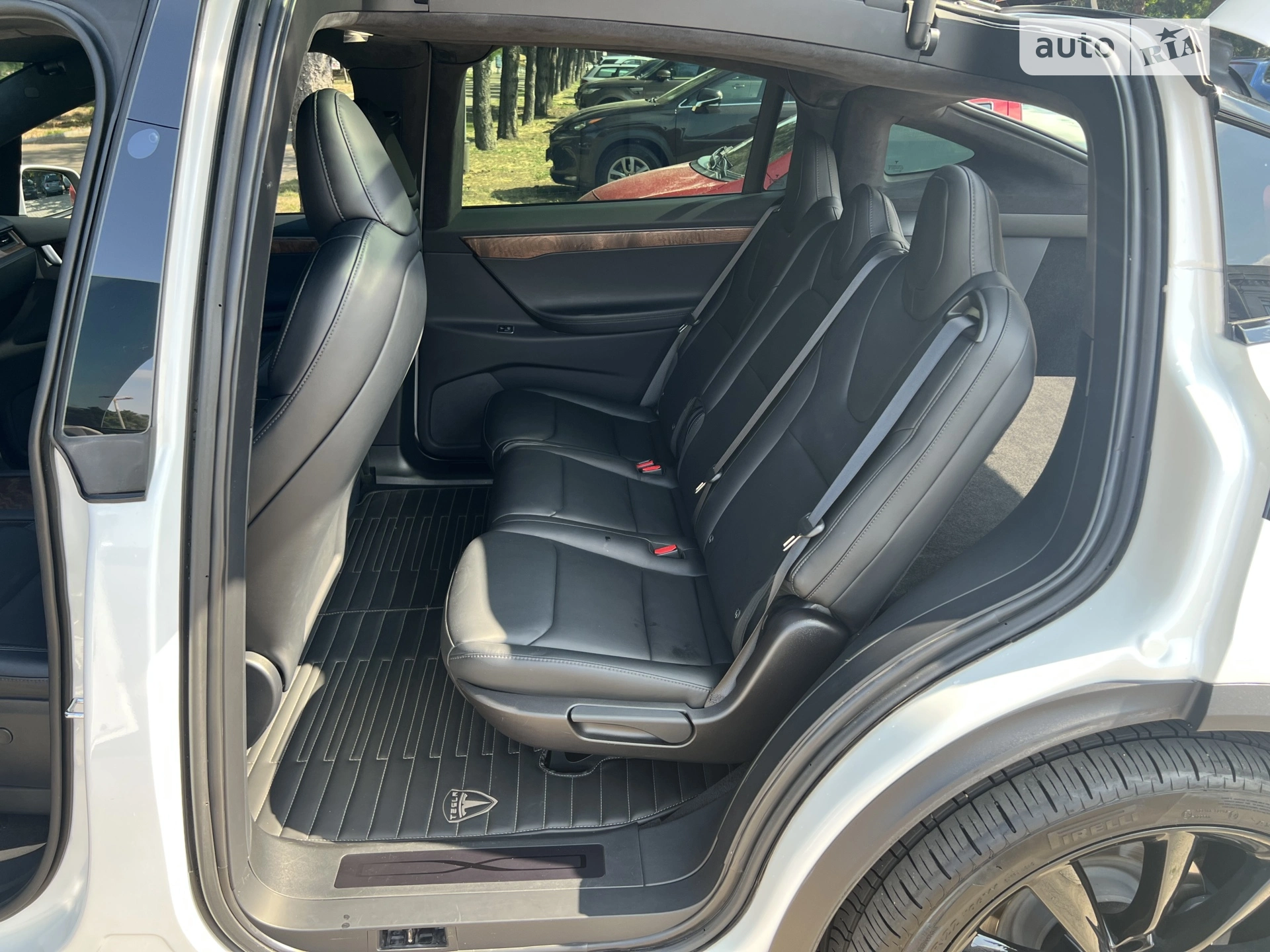 2019 Tesla Model X - мініатюра 18