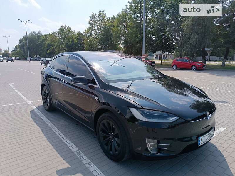Внедорожник / Кроссовер Tesla Model X 2017 в Коломые