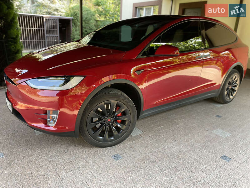 Внедорожник / Кроссовер Tesla Model X 2018 в Киеве