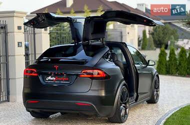 Внедорожник / Кроссовер Tesla Model X 2020 в 