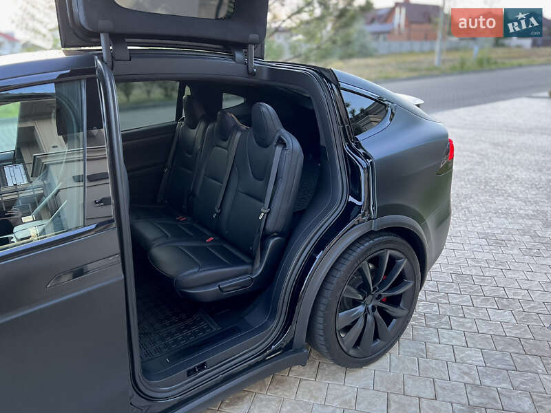Позашляховик / Кросовер Tesla Model X 2020 в Одесі